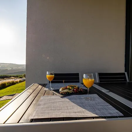 Carina Villa Lourinhã